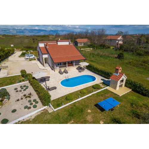 Villa Paulina with a heated pool- by TA Leut Agency