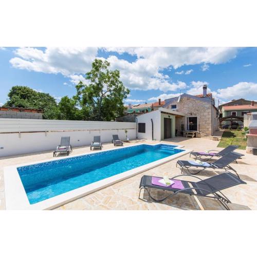 Villa Pax