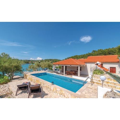 Villa Peace & Quiet by Villas Guide