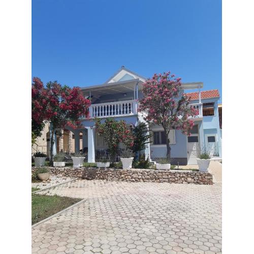 Villa Pera Apartment Gross
