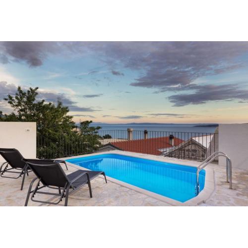 Villa Petit in Brela, private pool