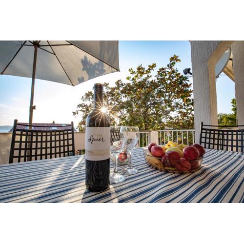 Villa Petra - Panoramic Sea View or Garden Level Peace Aprtment