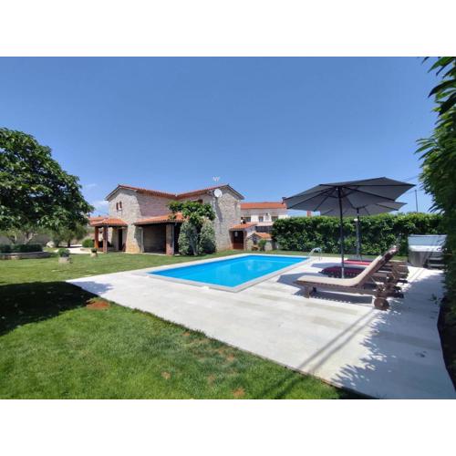 Villa Petric