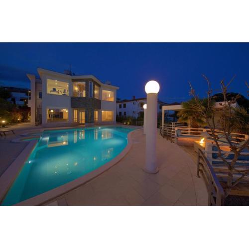 Villa PIANO