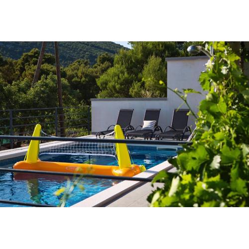 Villa Piedra Seget - A Hidden Paradise