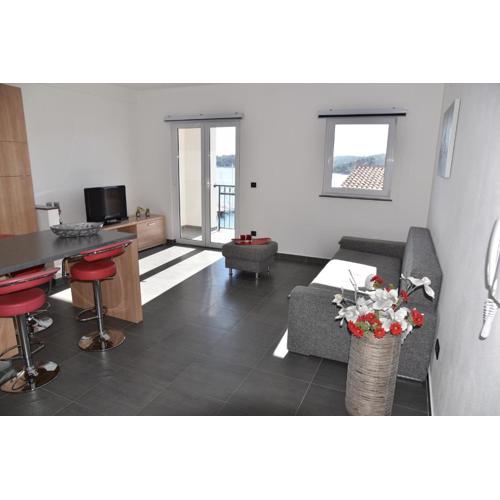 Villa Pina Apartment Nicos 2-4 Pers