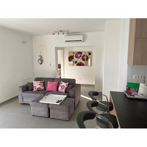 Villa Pina Tisno Apartment Luca 4-6 Pers