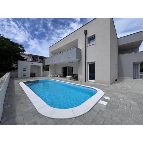 Villa Plesa with office and private pool
