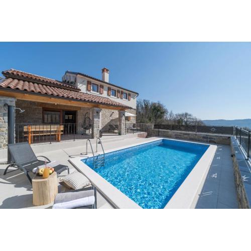 Villa Poji