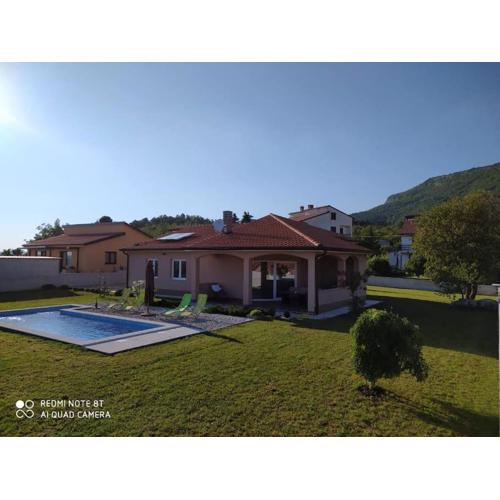 Villa Roč