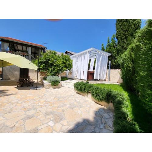 Villa Roko - Luxury Villa 60m from beach!