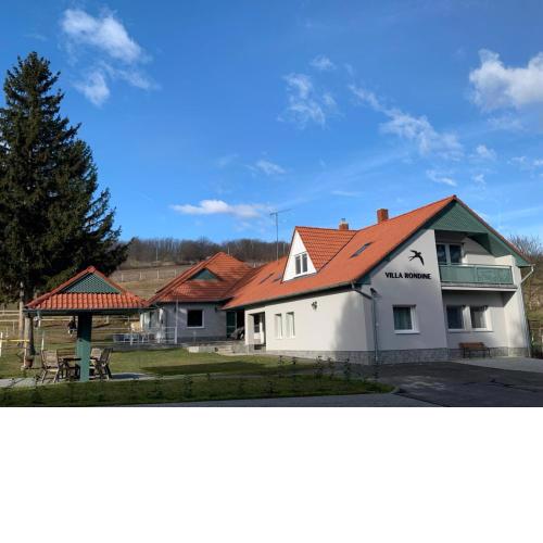 Villa Rondine Vendégház Tilaj