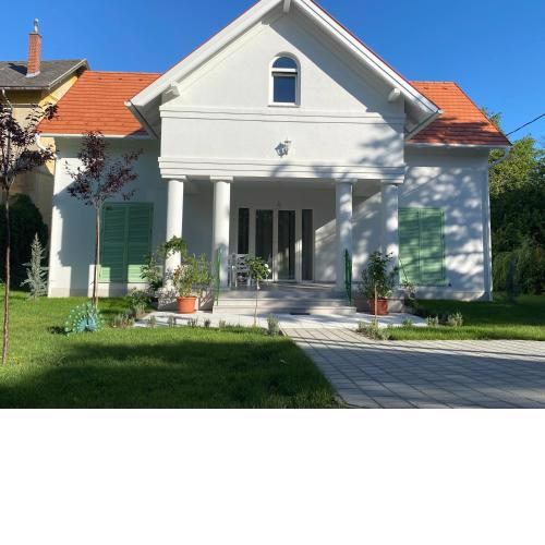 Villa Rosa Centre