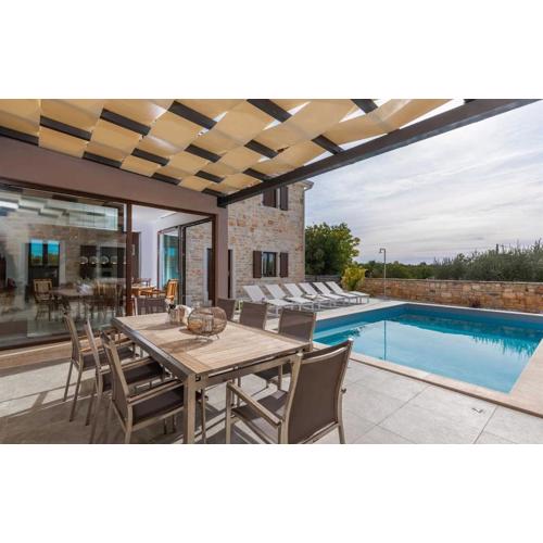Villa Rova by Kompas Villas