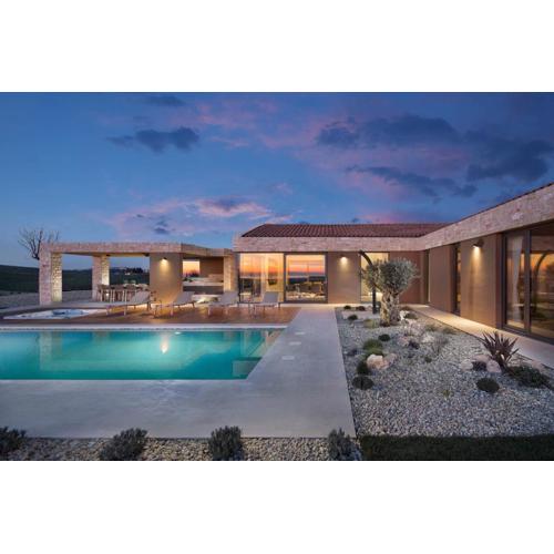 Villa Royale Croatia with Golf Green in Brtonigla