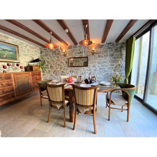 VILLA SALVIA - Holiday house with pool -