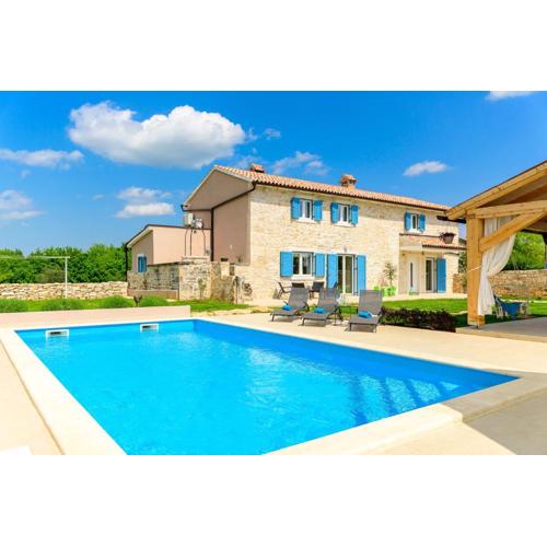 Villa San - family stone house