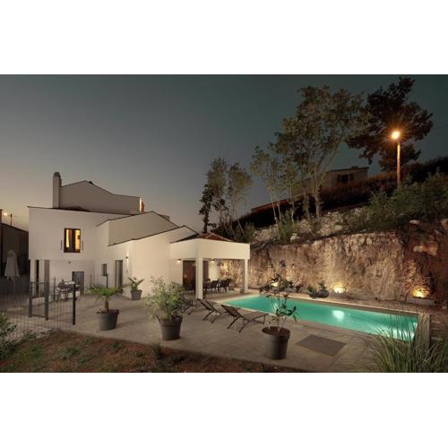 Villa San Polo Max in Central Istria up to 8 people with heated pool & pet friendly