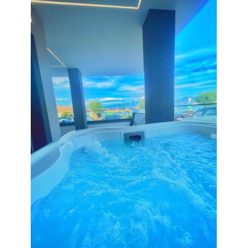 Villa San Sebastian - apartments on the beach with jacuzzi