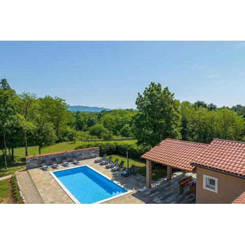 Villa Sarai