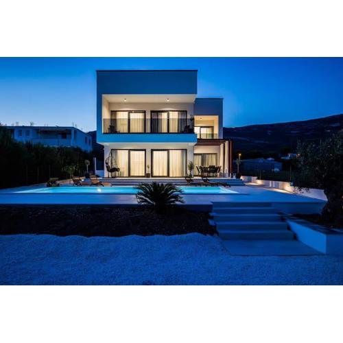 Villa Seascape with private pool