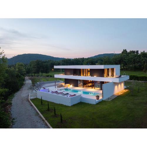 Villa She Luxury by IstriaLux