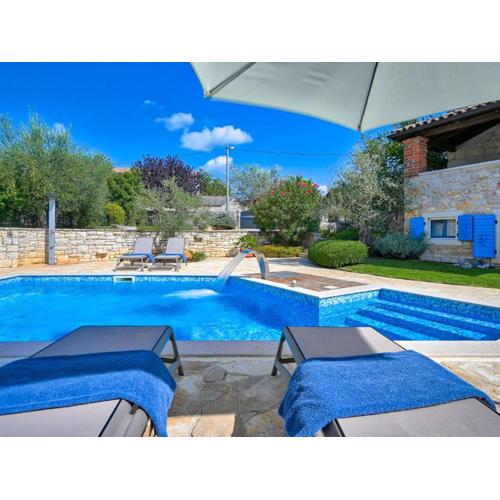 Villa Simone by Interhome