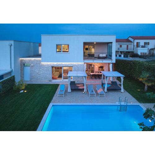 Villa Sky Dream for 8 persons near Novigrad