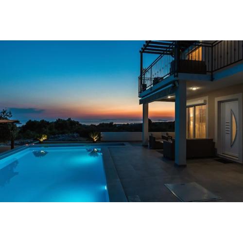 Villa Sky