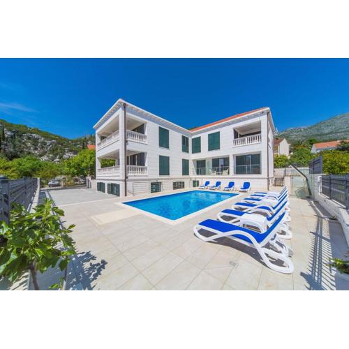 Villa Slano Apartments
