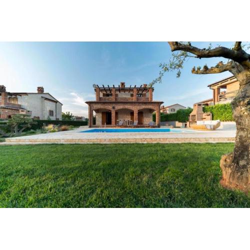 Villa Sole in Central Istria for 10 people with 4 beedrooms and private pool