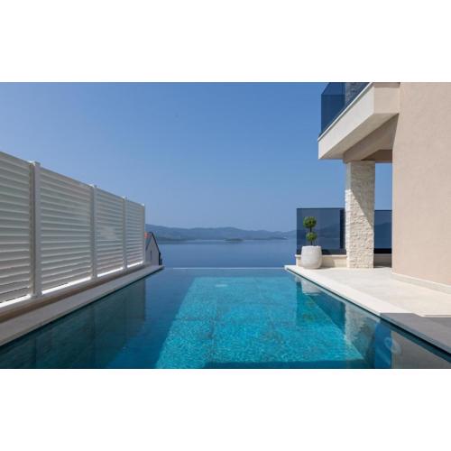 Villa Sole Komarna by Villas Guide