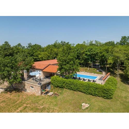 Villa St Nikola with jacuzzi and private swimming pool