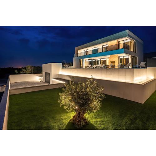 Villa Staza Valova