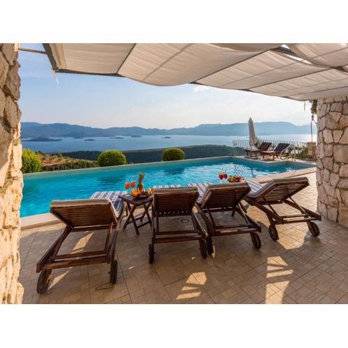 Villa Stolovi by Interhome
