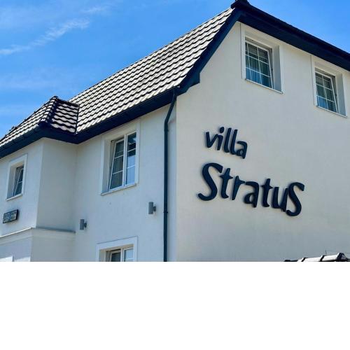 Villa Stratus