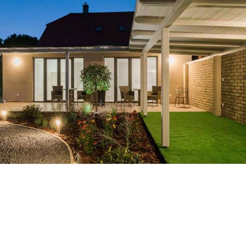 Villa Strokay - Few minutes walk from Lake Balaton