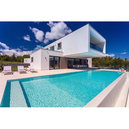 Villa SUNRISE DREAM
