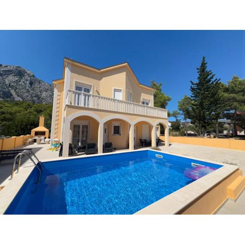 Villa Sunshine