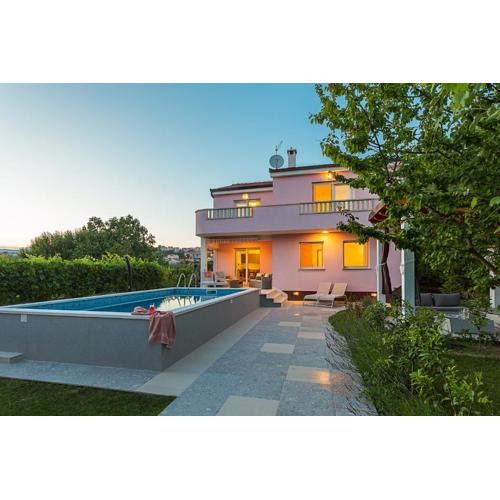 Villa Sweet Home Marija With Heated Pool