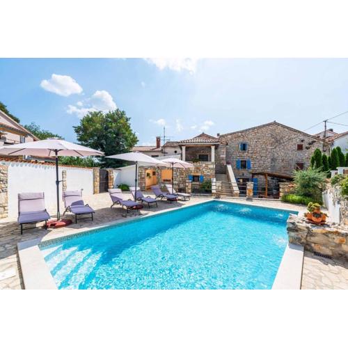 Villa Sweet Retreat