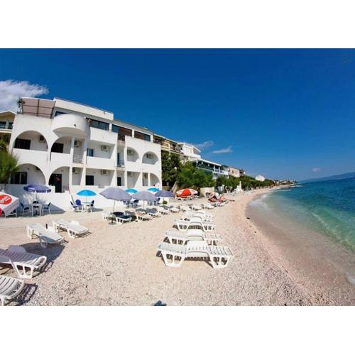Villa Tamaris on the beach