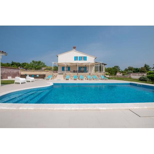 Villa Tanga