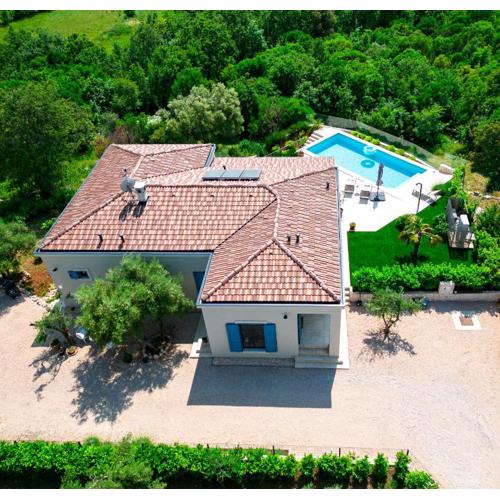 Villa Terossa with heated pool