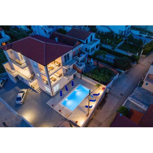 Villa THALIA