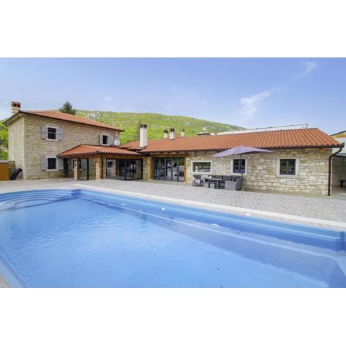 Villa Tina Livade in Gradinje - Haus für 8-12 Personen