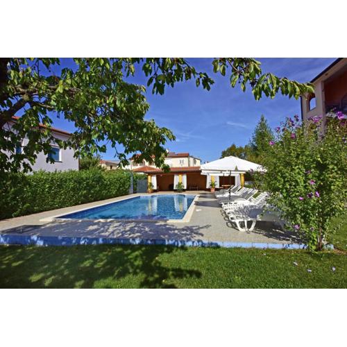 Villa Tina