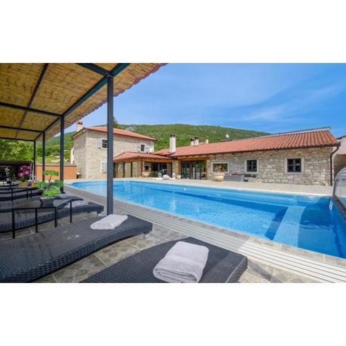 Villa Tina