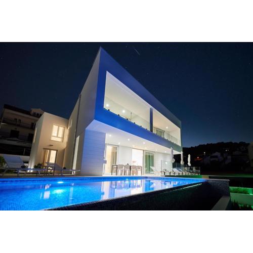Villa Trogir 2