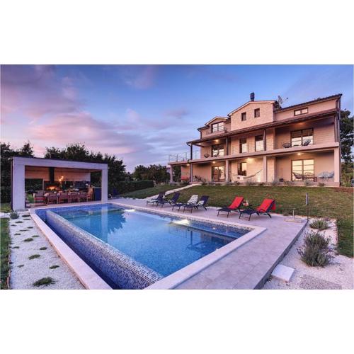 Villa Two M2